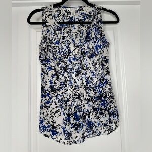 White House Black Market Women’s White, Black, and Blue Blouse w/ Ruffle, Sz 00